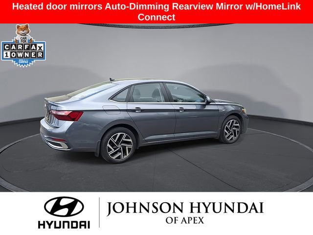 Used 2023 Volkswagen Jetta SEL image 9