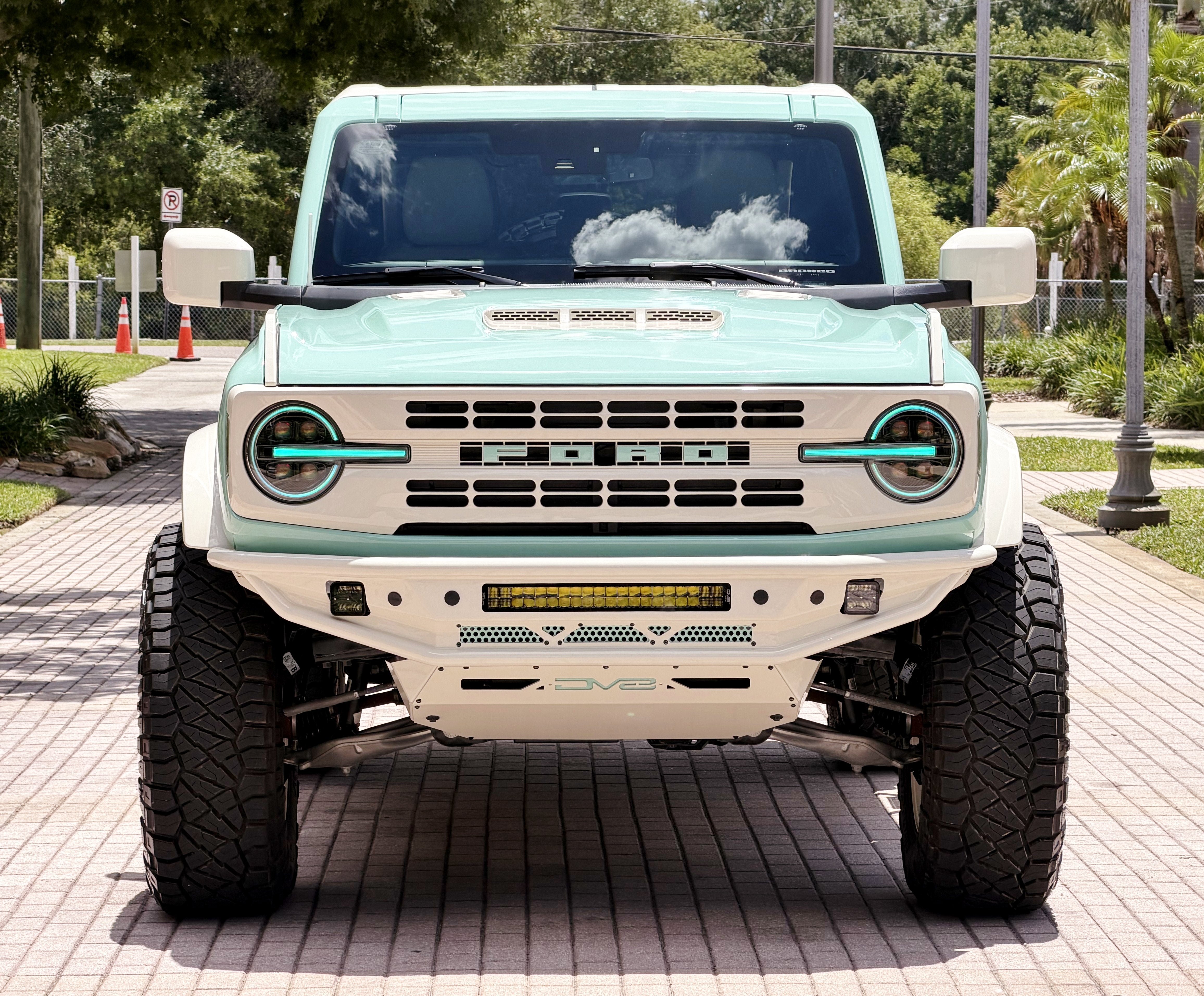 Used 2025 Ford Bronco Outer Banks AWD/4WD image 7