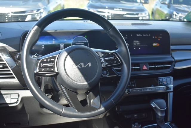 Used 2024 Kia Seltos S AWD/4WD image 19