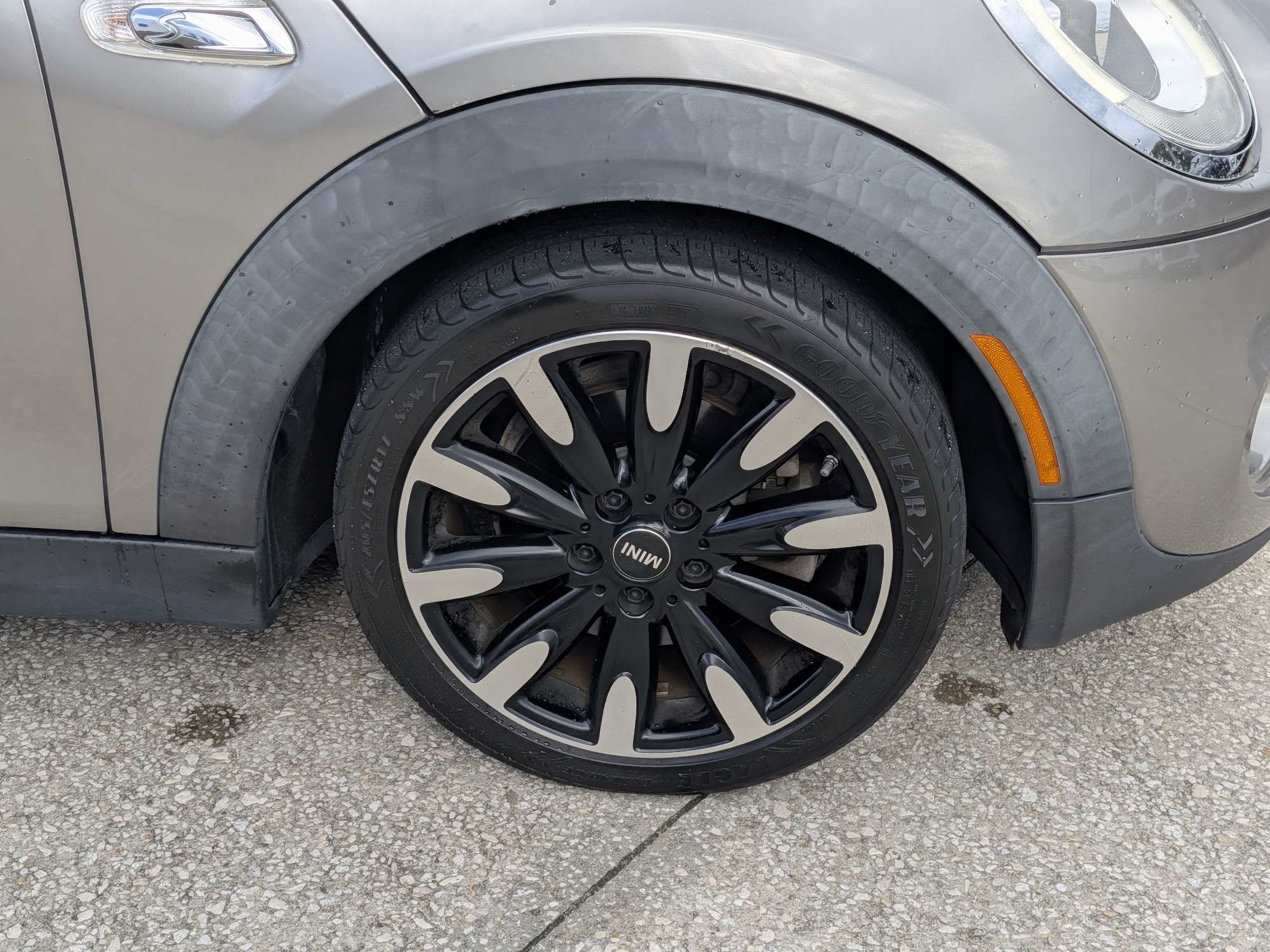 Used 2017 MINI Cooper S FWD image 12
