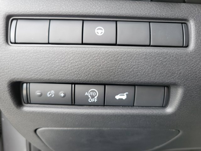 New 2025 Nissan Rogue SL image 17