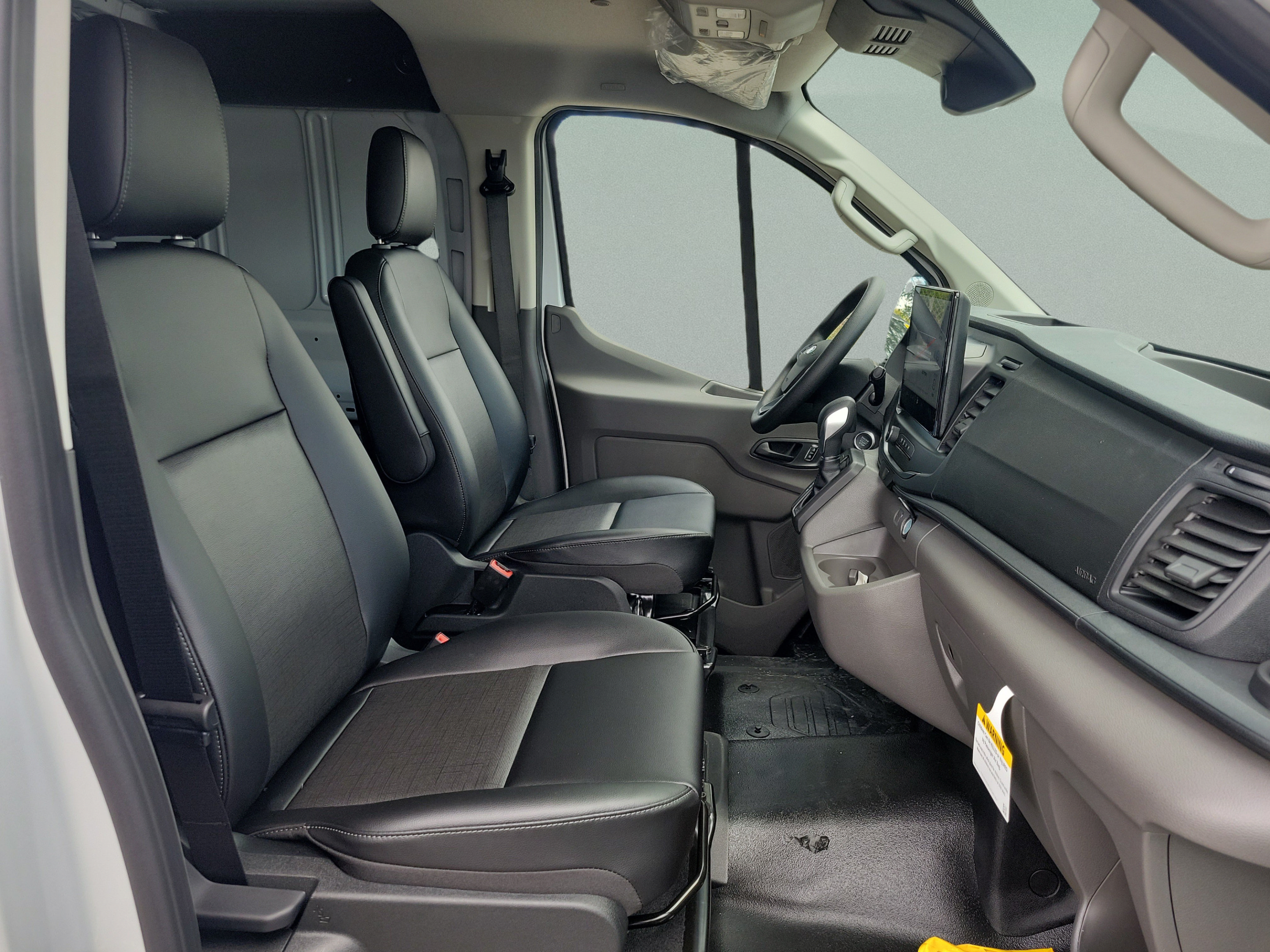 New 2026 Ford Transit 150 Low Roof RWD image 13