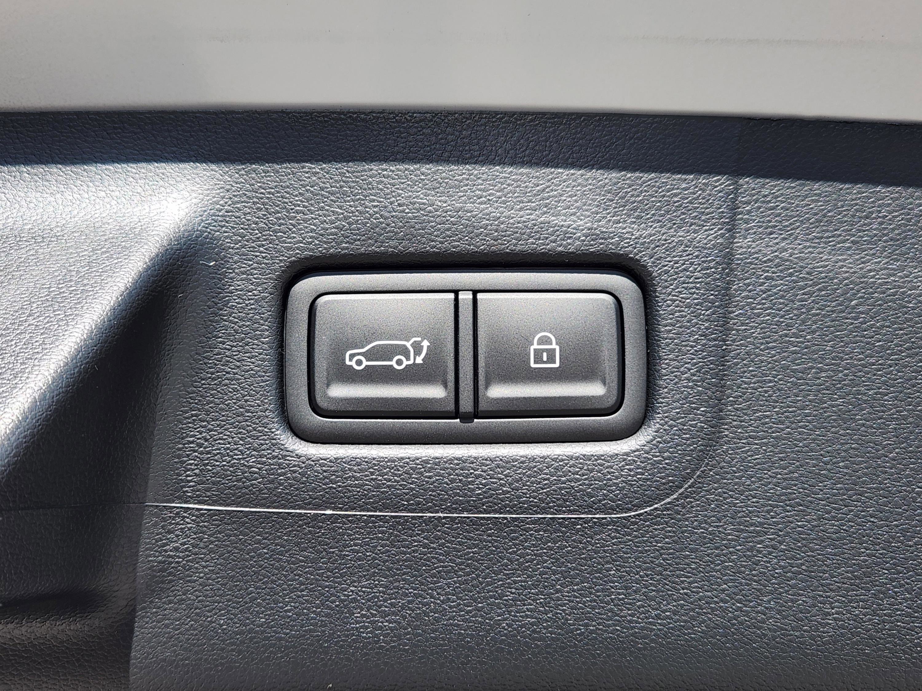 New 2026 Hyundai Santa Fe SEL image 9