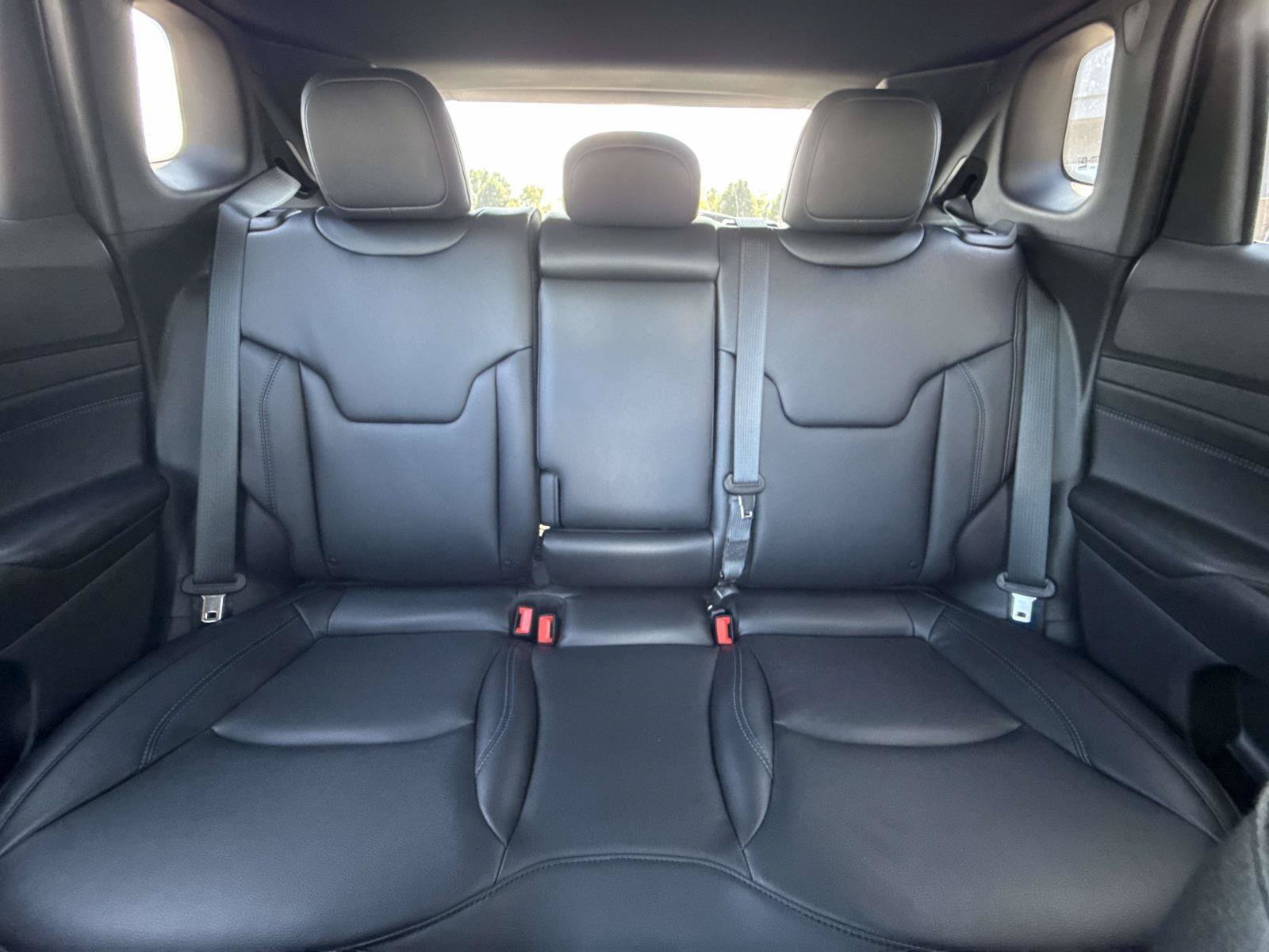 New 2026 Jeep Compass Limited AWD/4WD image 17