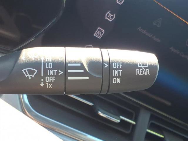 Used 2024 Chevrolet Trax LT w/ Driver Confidence Package image 18