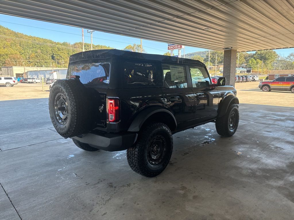 New 2025 Ford Bronco 4-Door w/ Sasquatch Package image 4