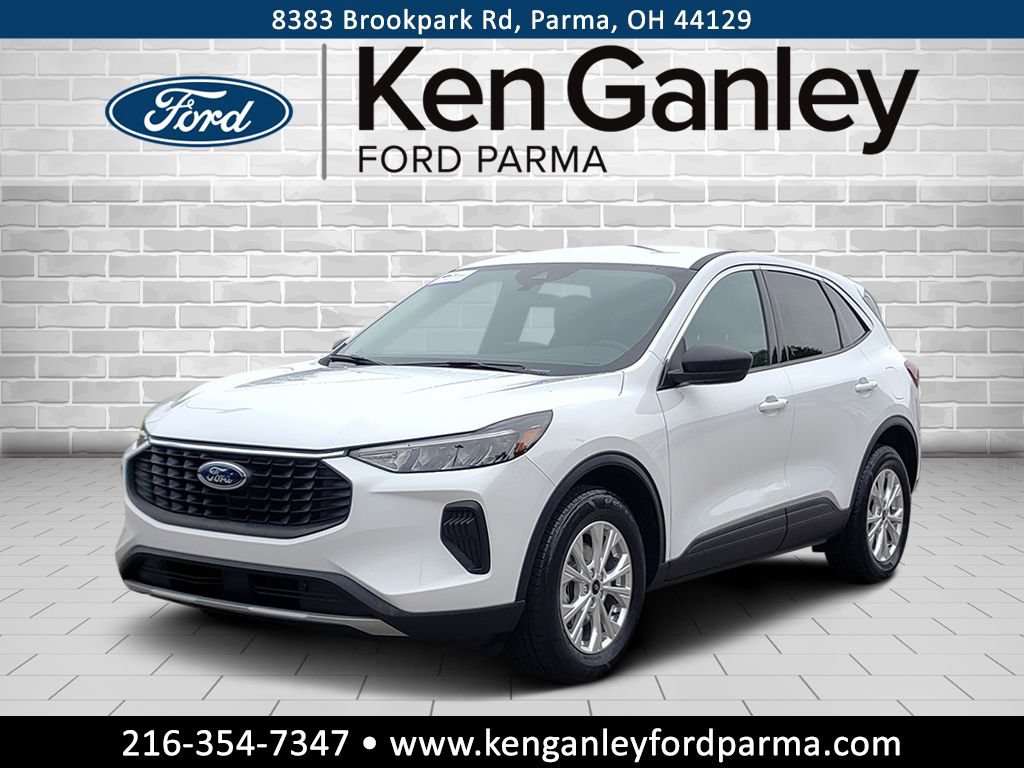Certified 2023 Ford Escape Active AWD/4WD image 1