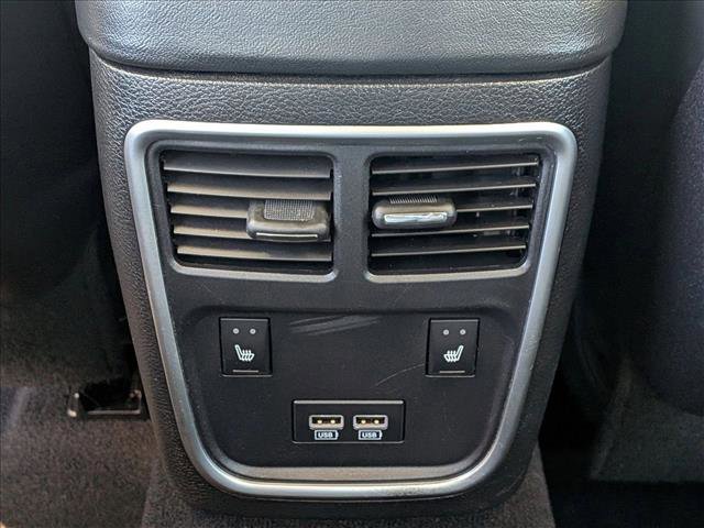 Used 2020 Chrysler 300 Limited image 18