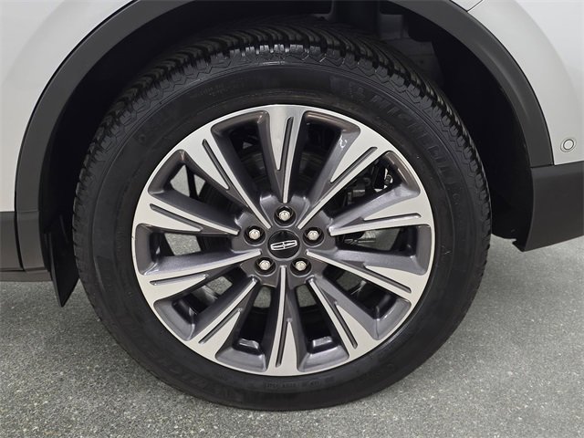 Used 2020 Lincoln Corsair Reserve w/ Equipment Group 201A image 33