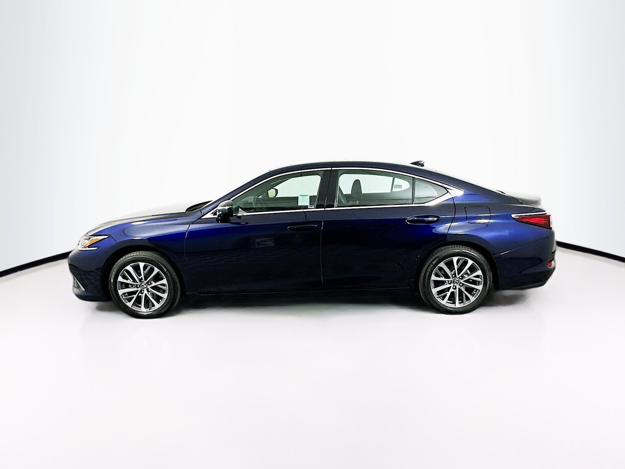 Used 2024 Lexus ES 350 ES 350 image 4