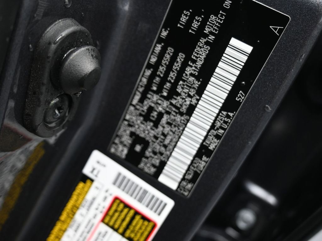 Used 2024 Toyota Highlander XSE FWD image 8