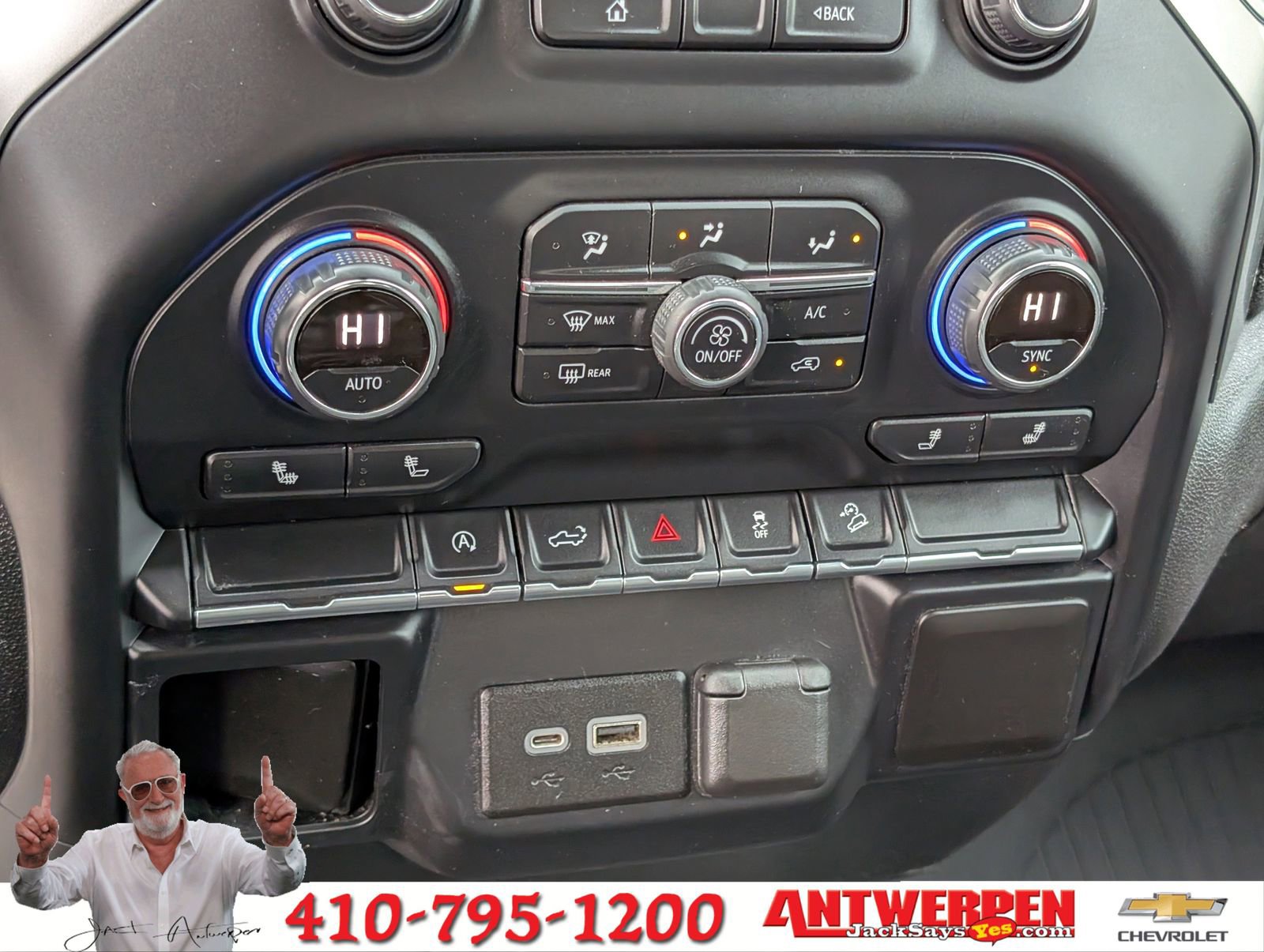 Used 2020 Chevrolet Silverado 1500 RST image 27