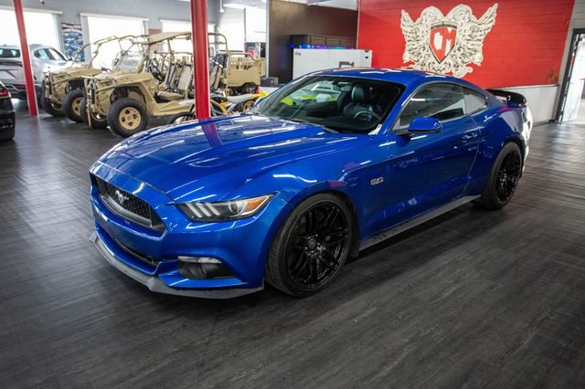 Used 2017 Ford Mustang GT Premium w/ GT Performance Package image 2