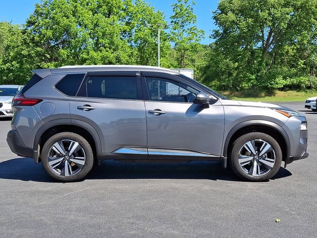 Used 2023 Nissan Rogue SL AWD/4WD image 10