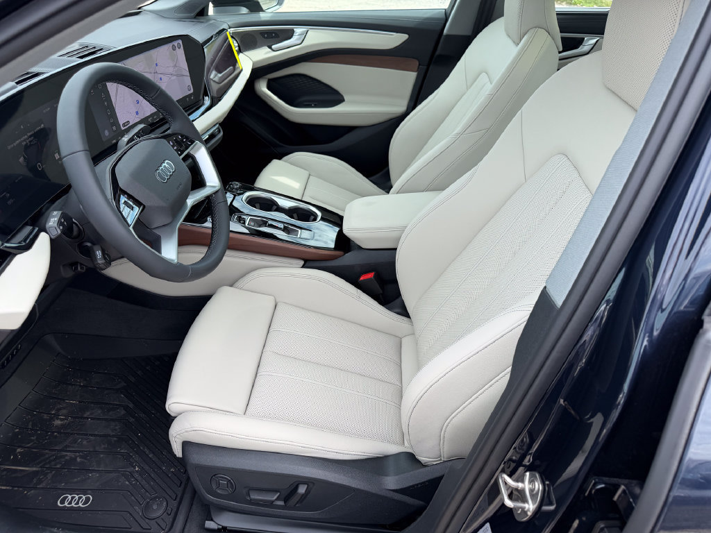 New 2026 Audi A6 Premium Plus AWD/4WD image 18