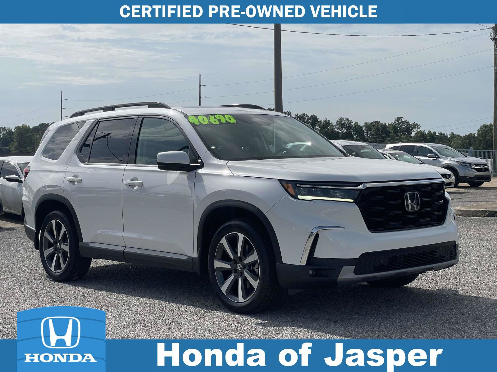 Certified 2023 Honda Pilot Touring image 1