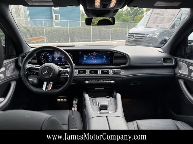Used 2025 Mercedes-Benz GLS 450 4MATIC image 19