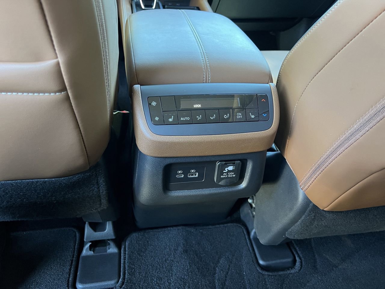 Certified 2025 Nissan Pathfinder Platinum w/ Cargo Package image 27