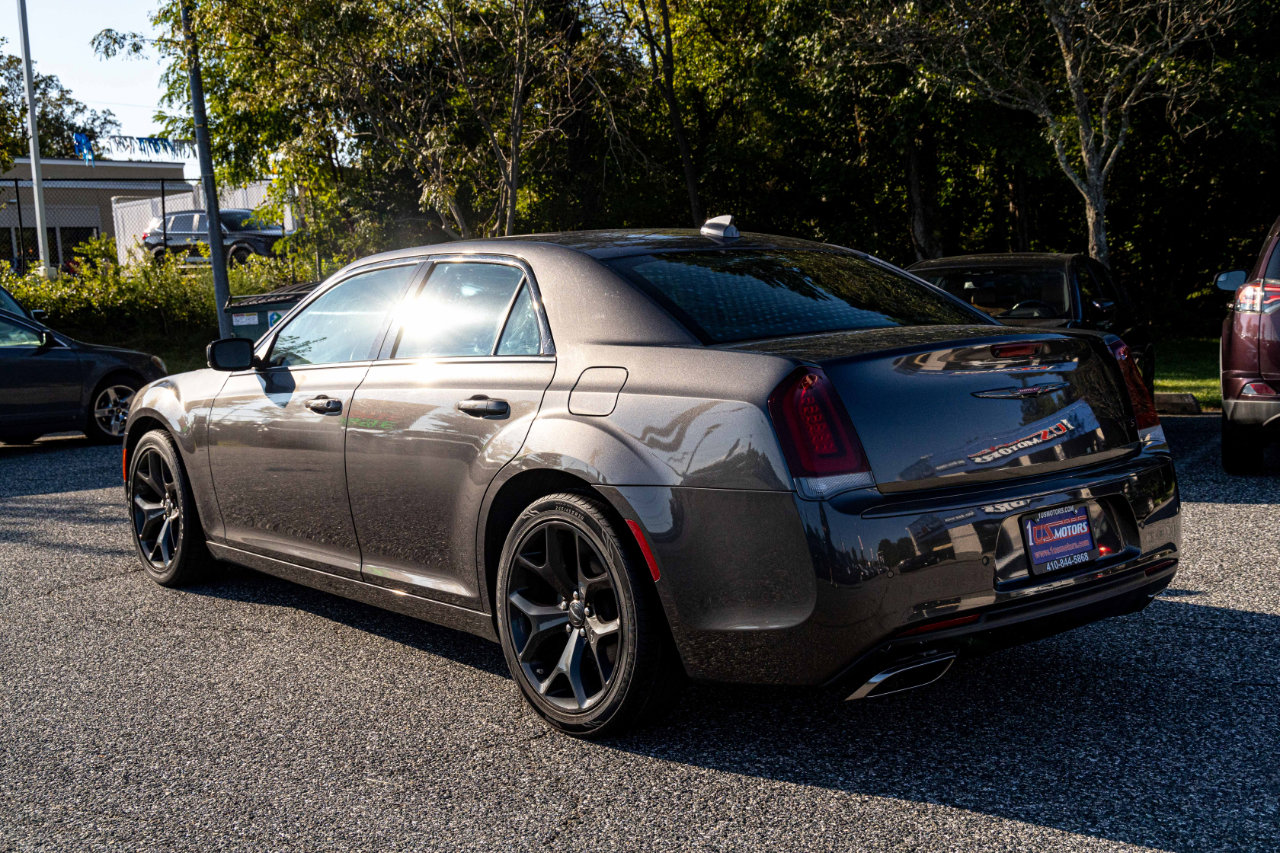 Used 2022 Chrysler 300 S image 4