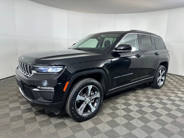 Used 2023 Jeep Grand Cherokee 4WD 4xe image 7