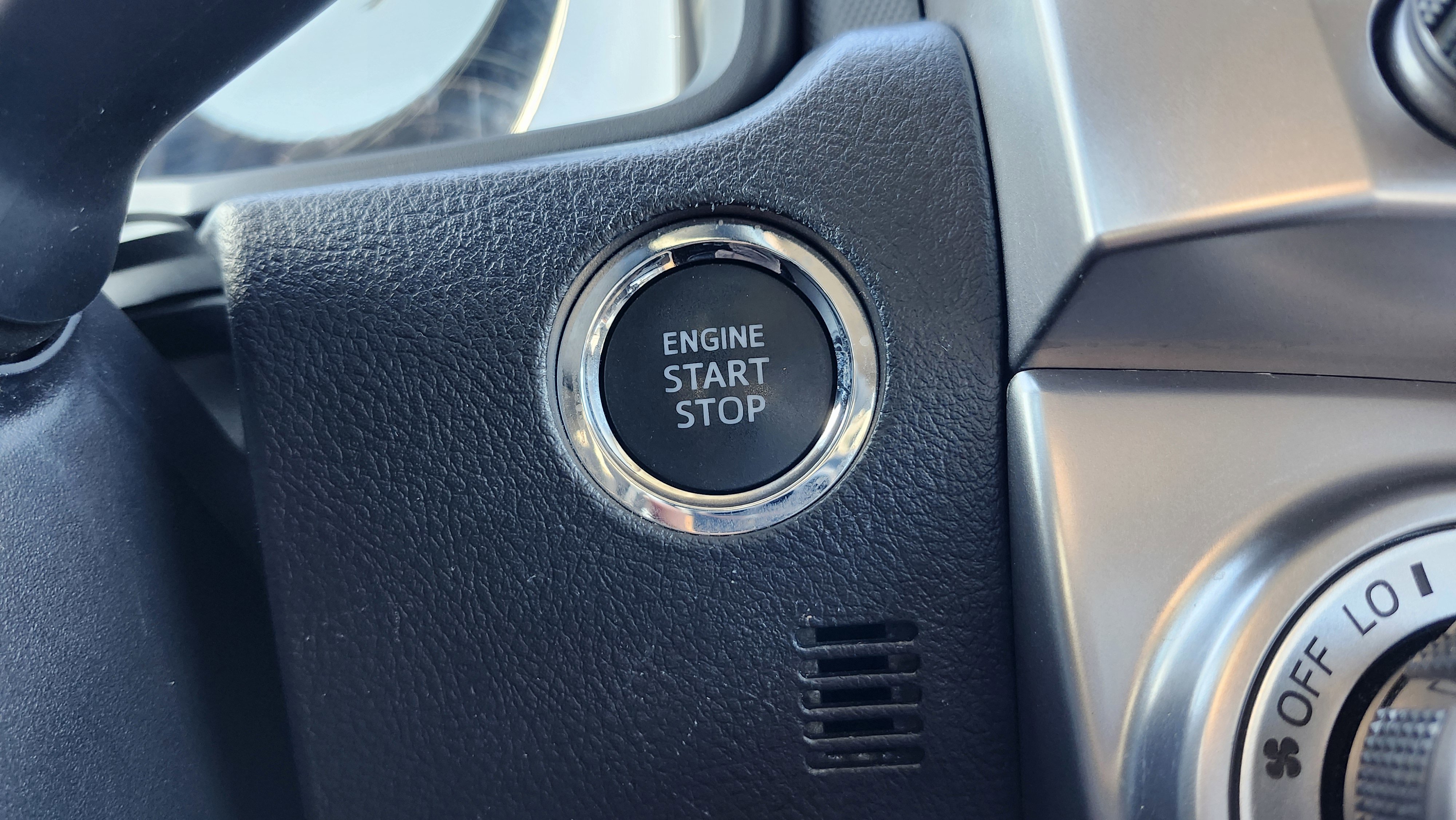 Used 2023 Toyota 4Runner SR5 image 7