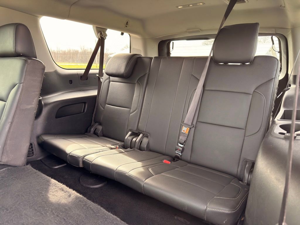 Used 2018 Chevrolet Suburban LT image 34