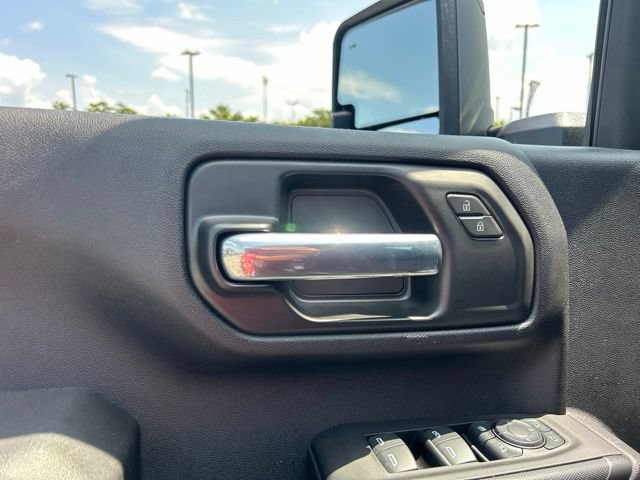Used 2025 Chevrolet Silverado 2500 Custom w/ Custom Value Package AWD/4WD image 12