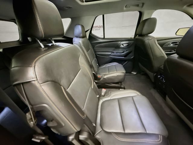 Used 2020 Chevrolet Traverse Premier w/ Redline Edition AWD/4WD image 31