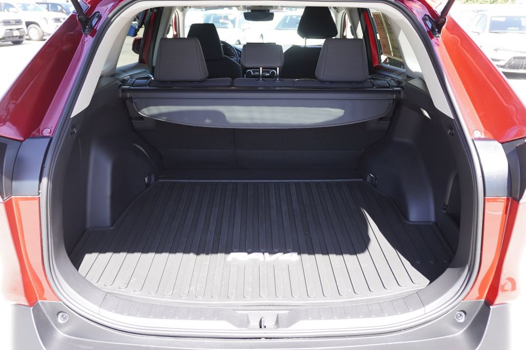 Certified 2025 Toyota RAV4 LE FWD image 8