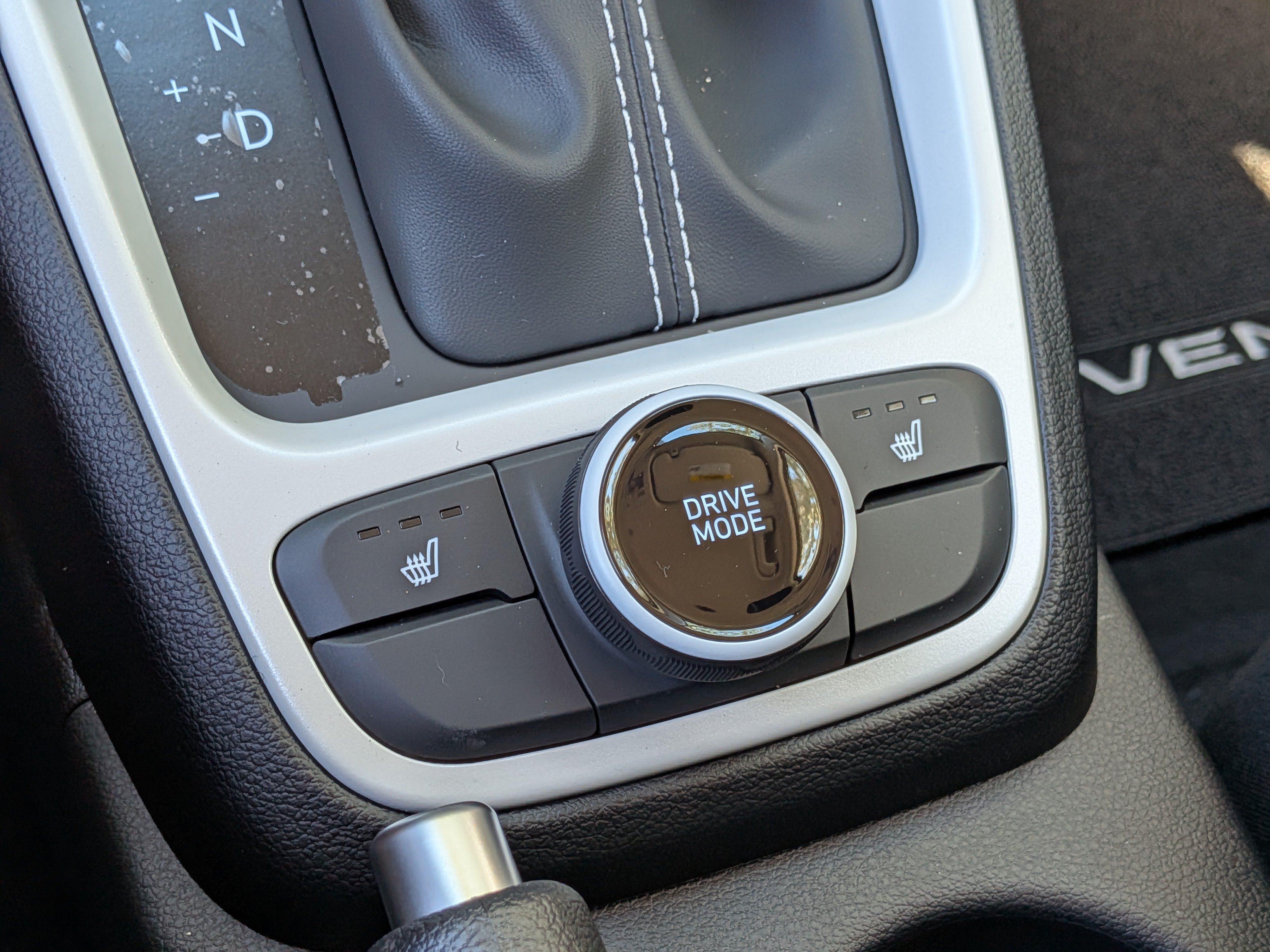New 2026 Hyundai Venue SEL FWD image 31