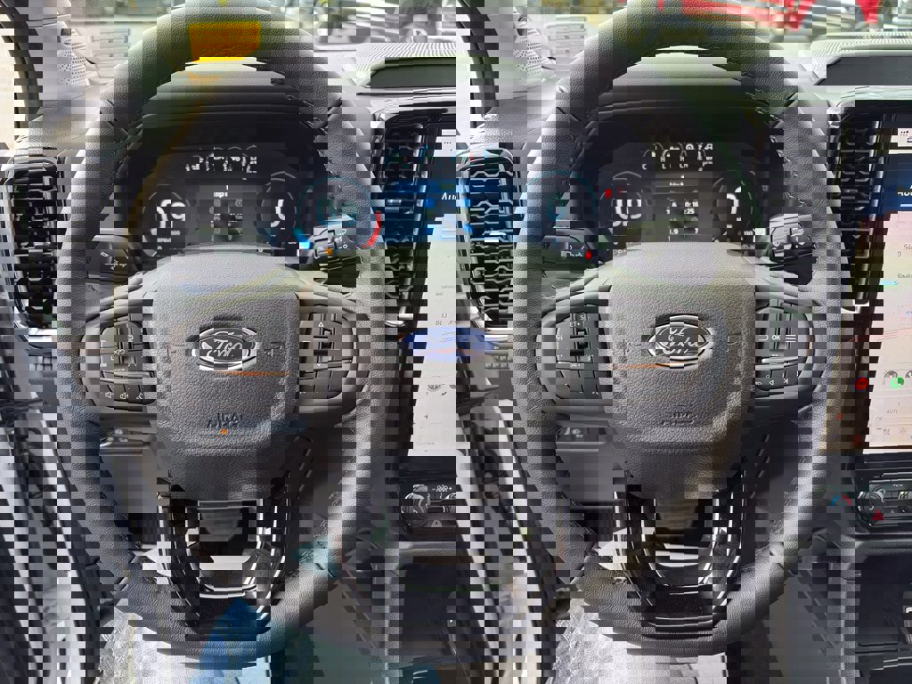 New 2025 Ford Ranger Lariat w/ FX4 Off-Road Package image 13