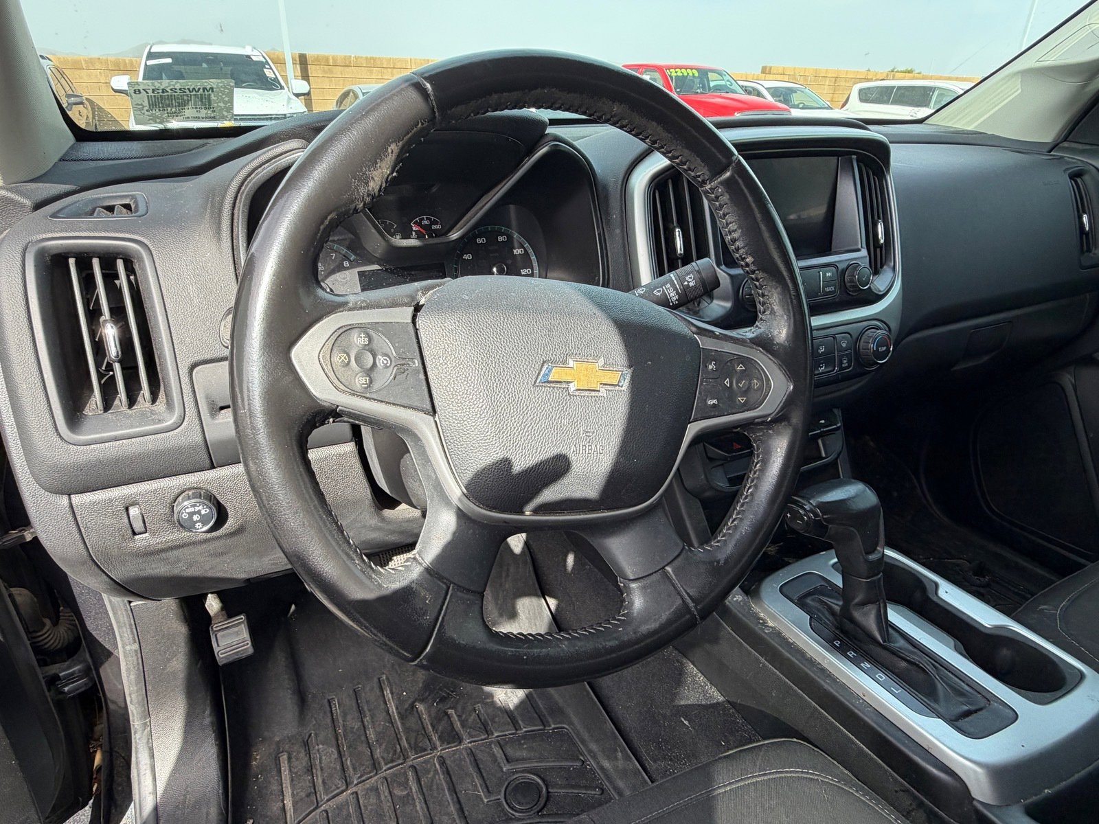 Used 2020 Chevrolet Colorado LT w/ LT Convenience Package image 11