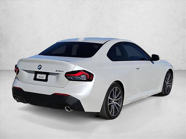 Used 2023 BMW 230i 230i w/ Convenience Package image 5