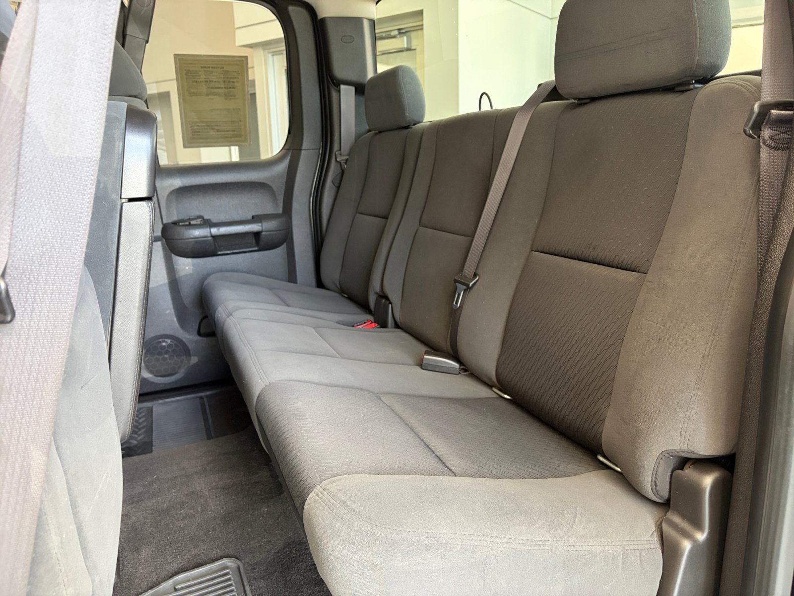 Used 2009 GMC Sierra 2500 SLE AWD/4WD image 28