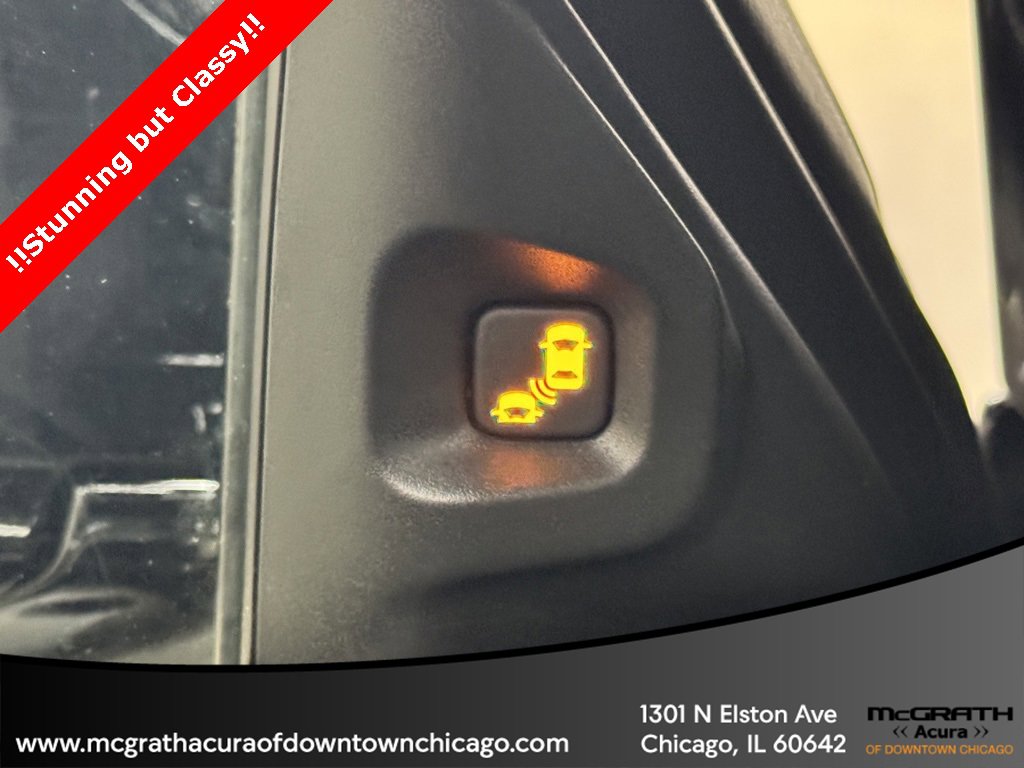 Used 2023 Acura MDX SH-AWD w/ Technology Package image 18