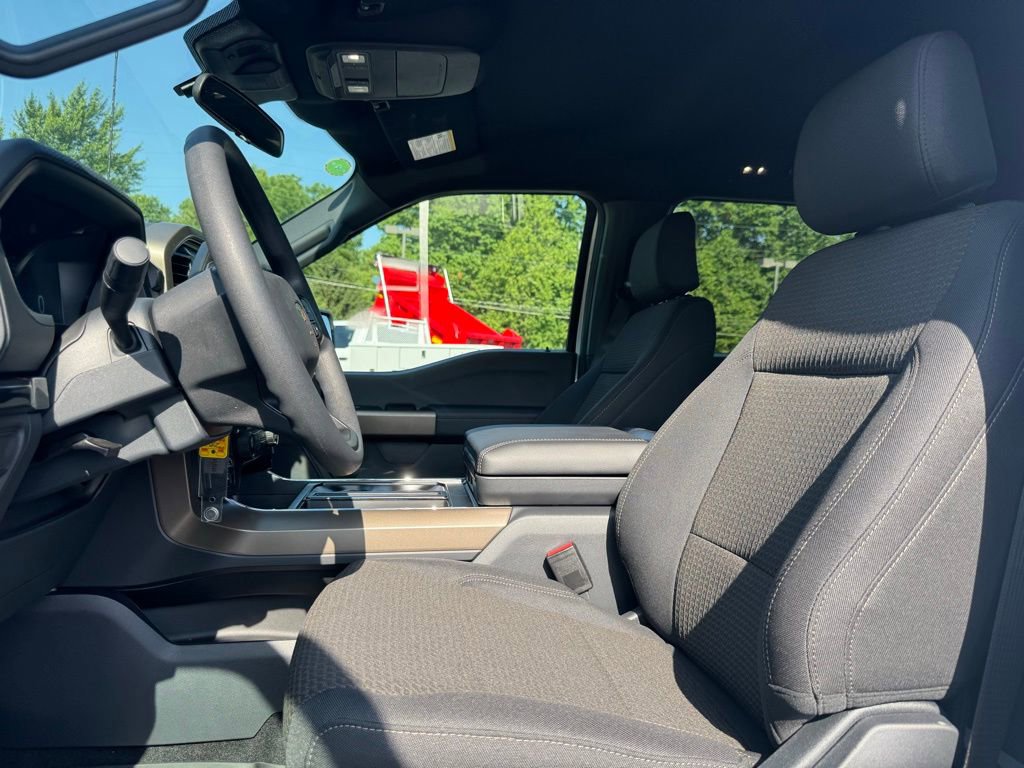 New 2025 Ford F150 STX w/ Equipment Group 201A FX4 image 13
