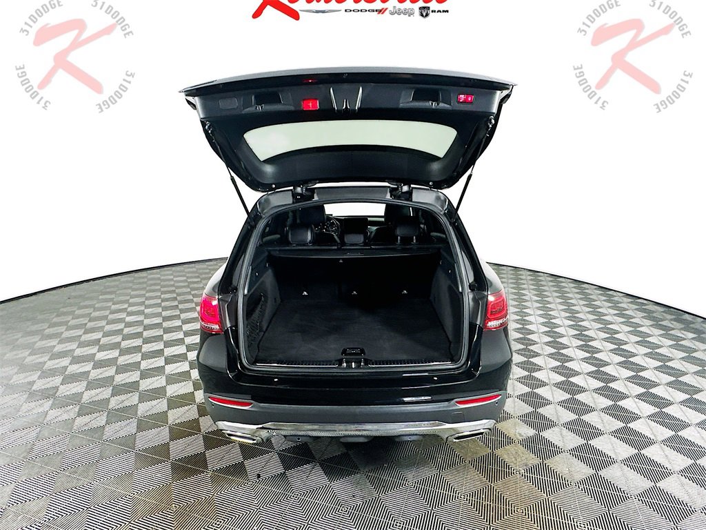 Used 2021 Mercedes-Benz GLC 300 4MATIC w/ Premium Package image 29
