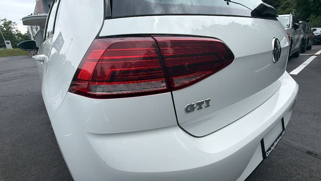 Used 2018 Volkswagen Golf 4-Door FWD image 9