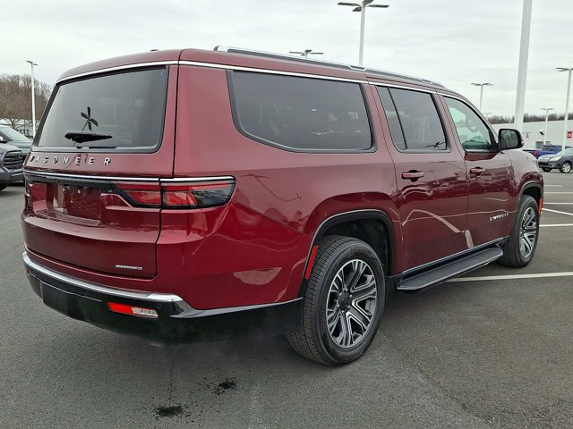 Used 2024 Jeep Wagoneer L Series II w/ Flexible Seating Group image 6