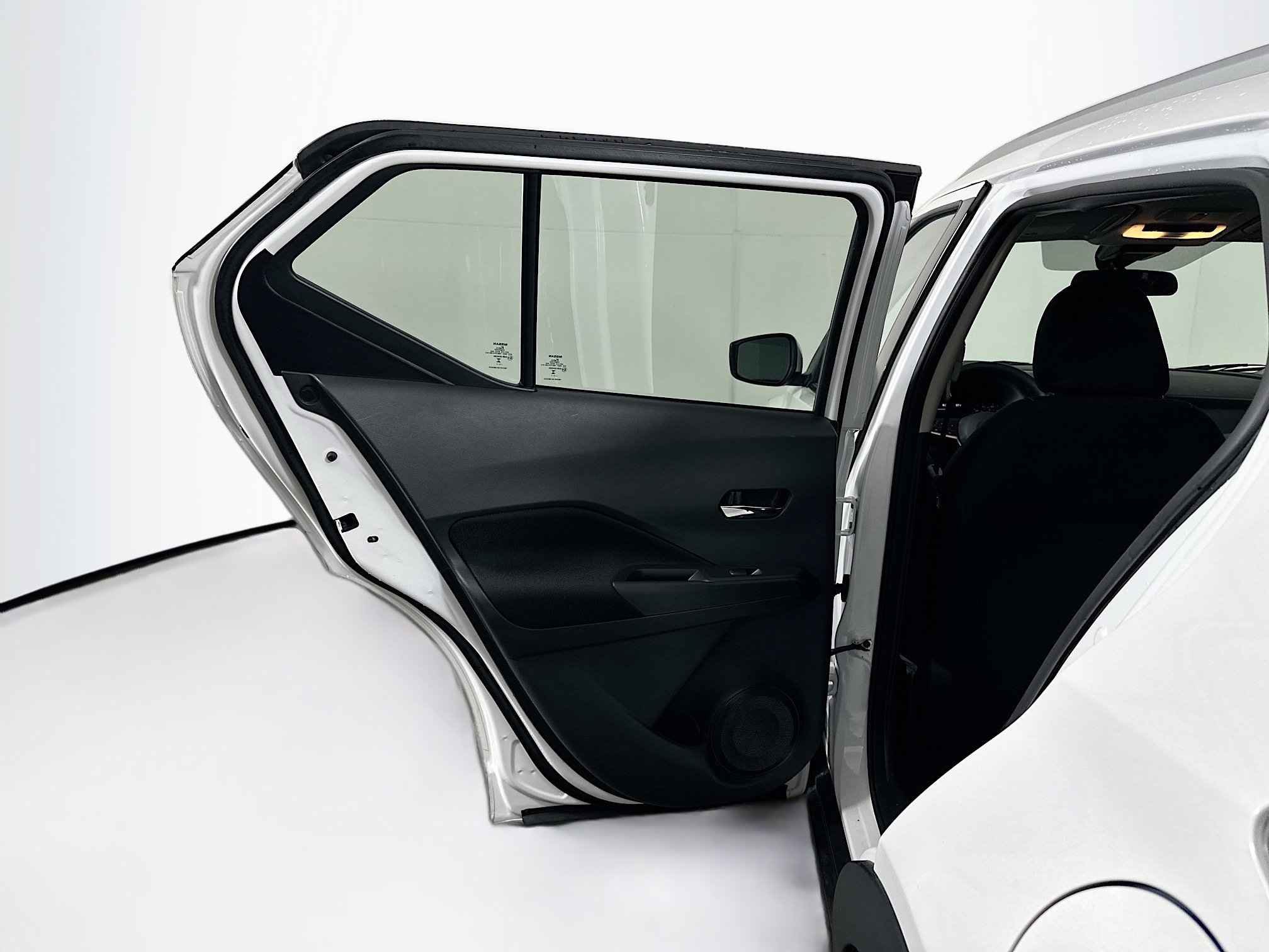 Used 2024 Nissan Kicks SV image 25