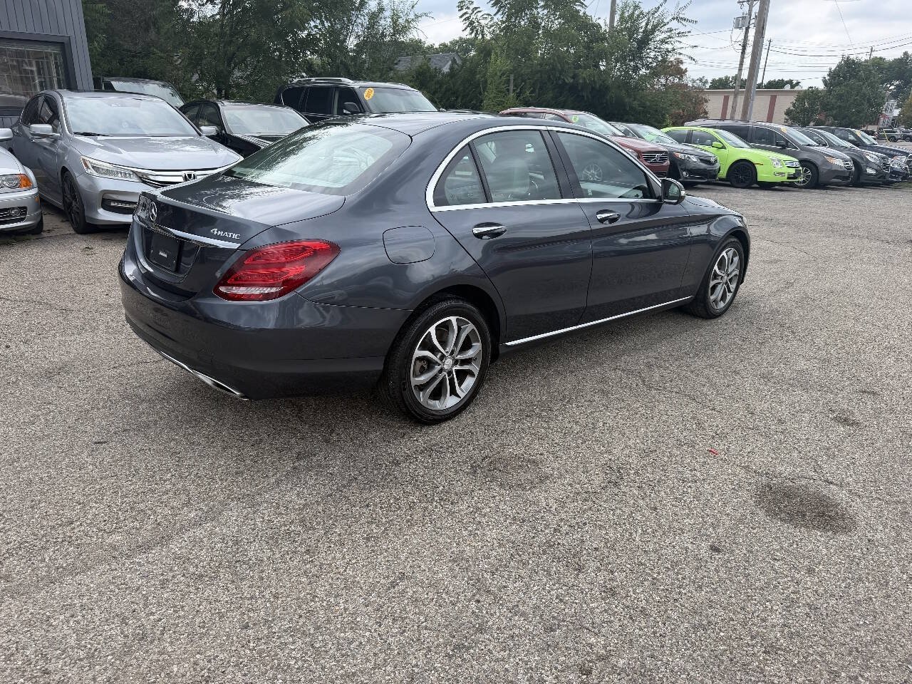 Used 2015 Mercedes-Benz C 300 4MATIC Sedan image 4