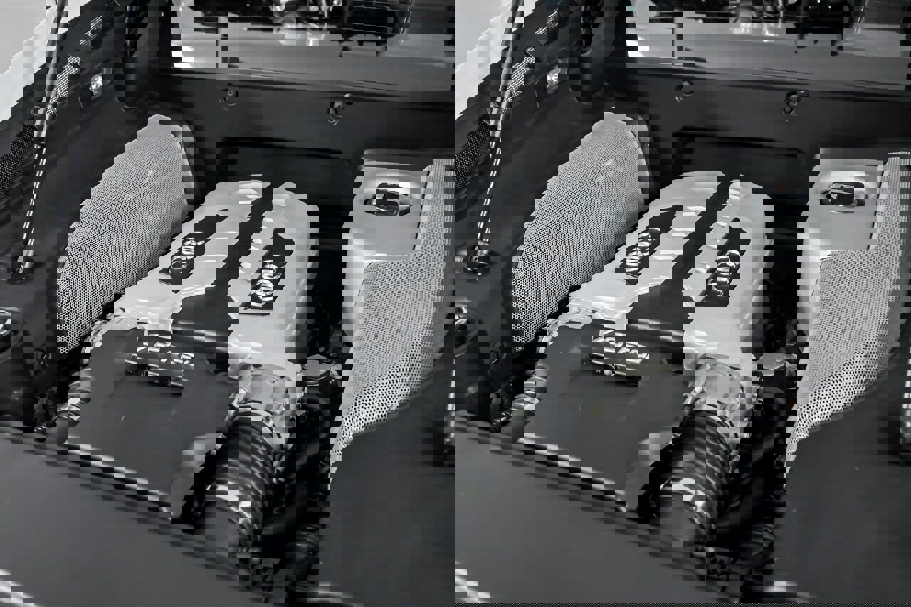 Used 2009 Audi R8 V8 image 18