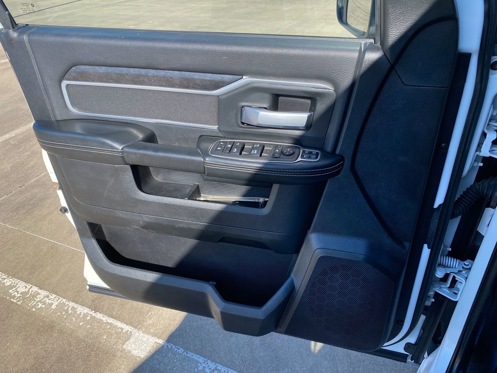 Used 2024 RAM 2500 Big Horn image 31