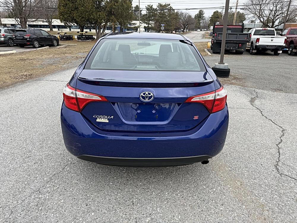 Used 2015 Toyota Corolla S image 4