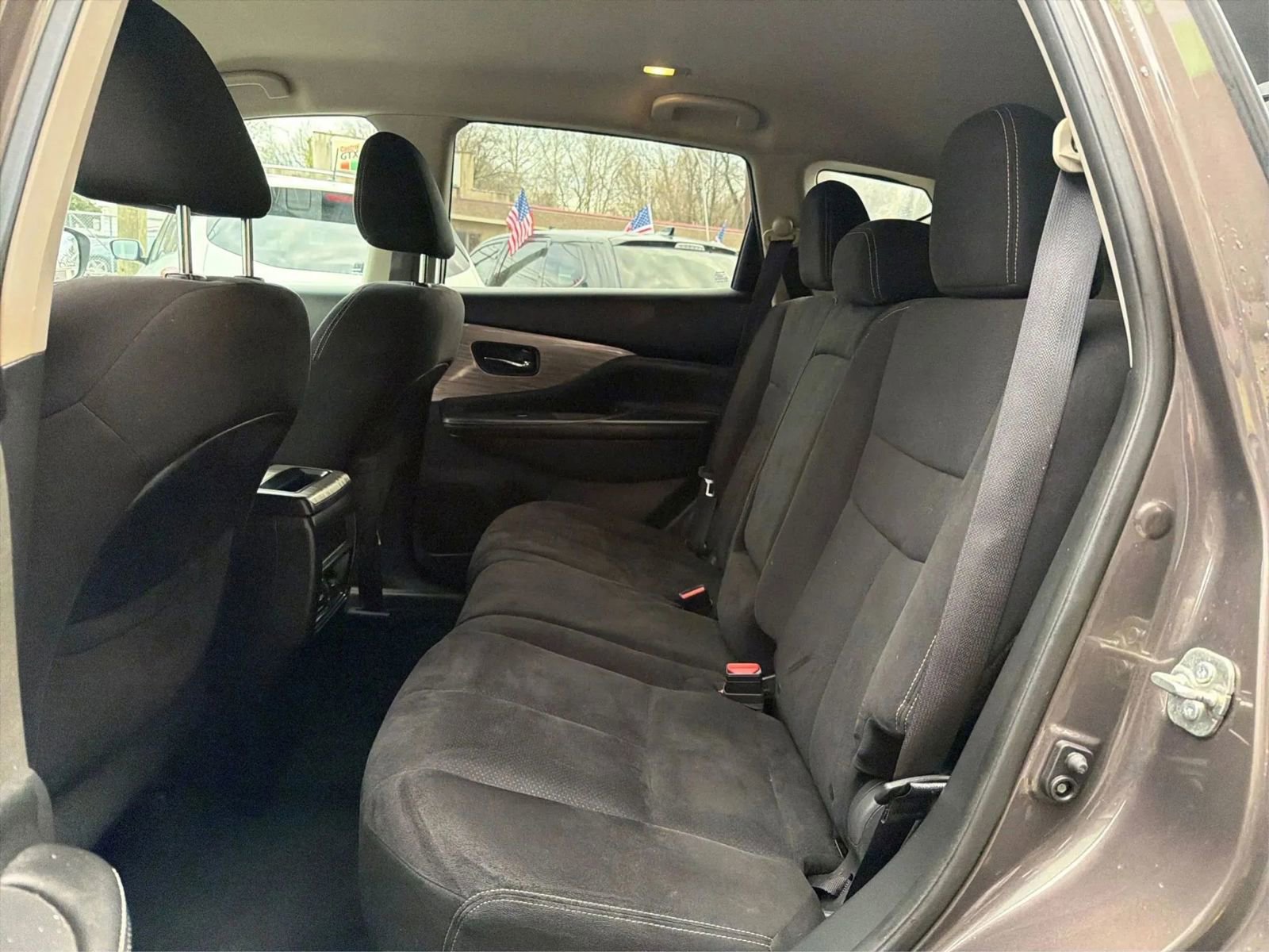 Used 2017 Nissan Murano S image 10