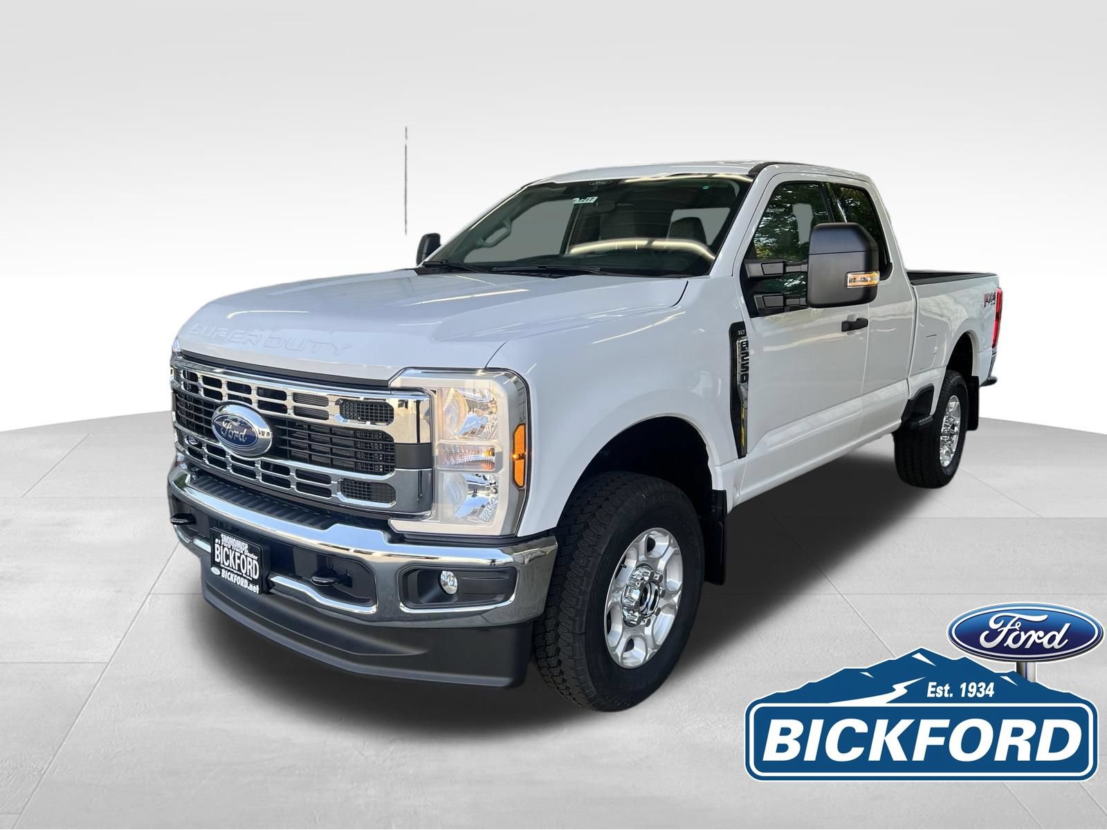 New 2026 Ford F250 XLT w/ FX4 Off-Road Package AWD/4WD image 1
