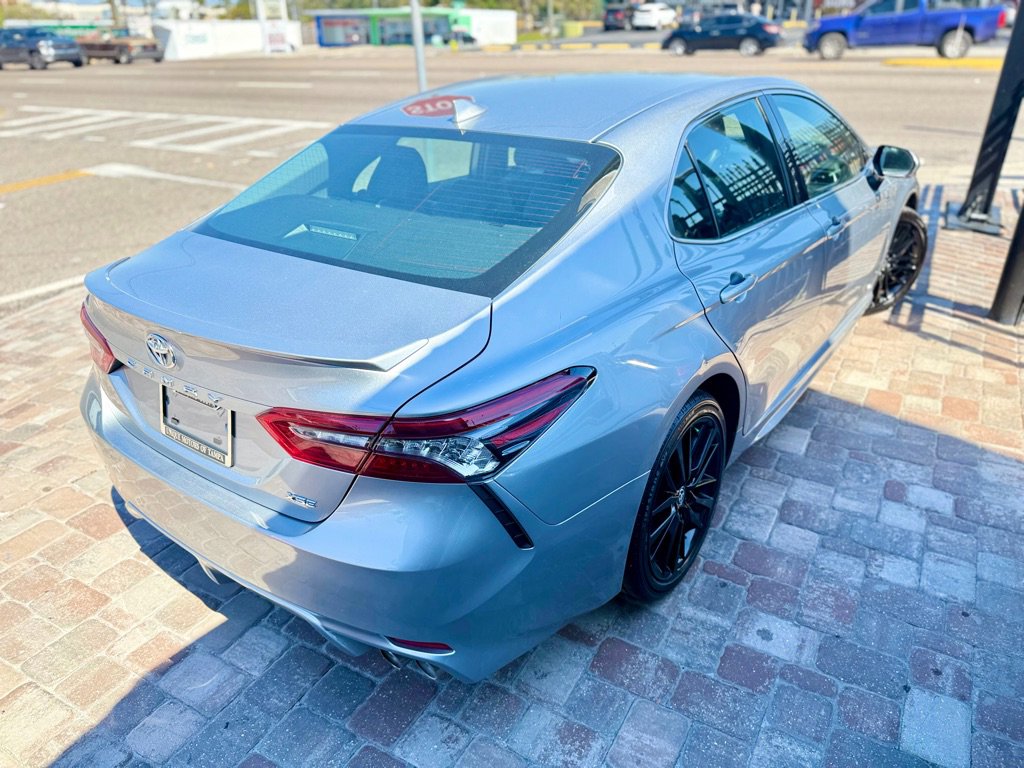 Used 2023 Toyota Camry XSE image 29