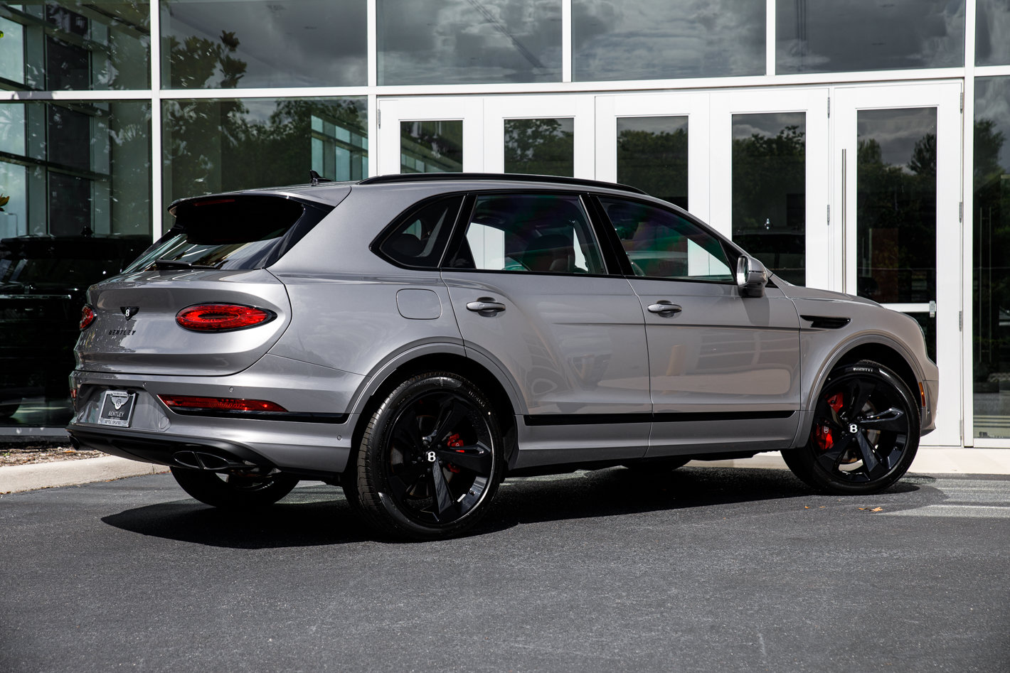 New 2026 Bentley Bentayga AWD/4WD image 17