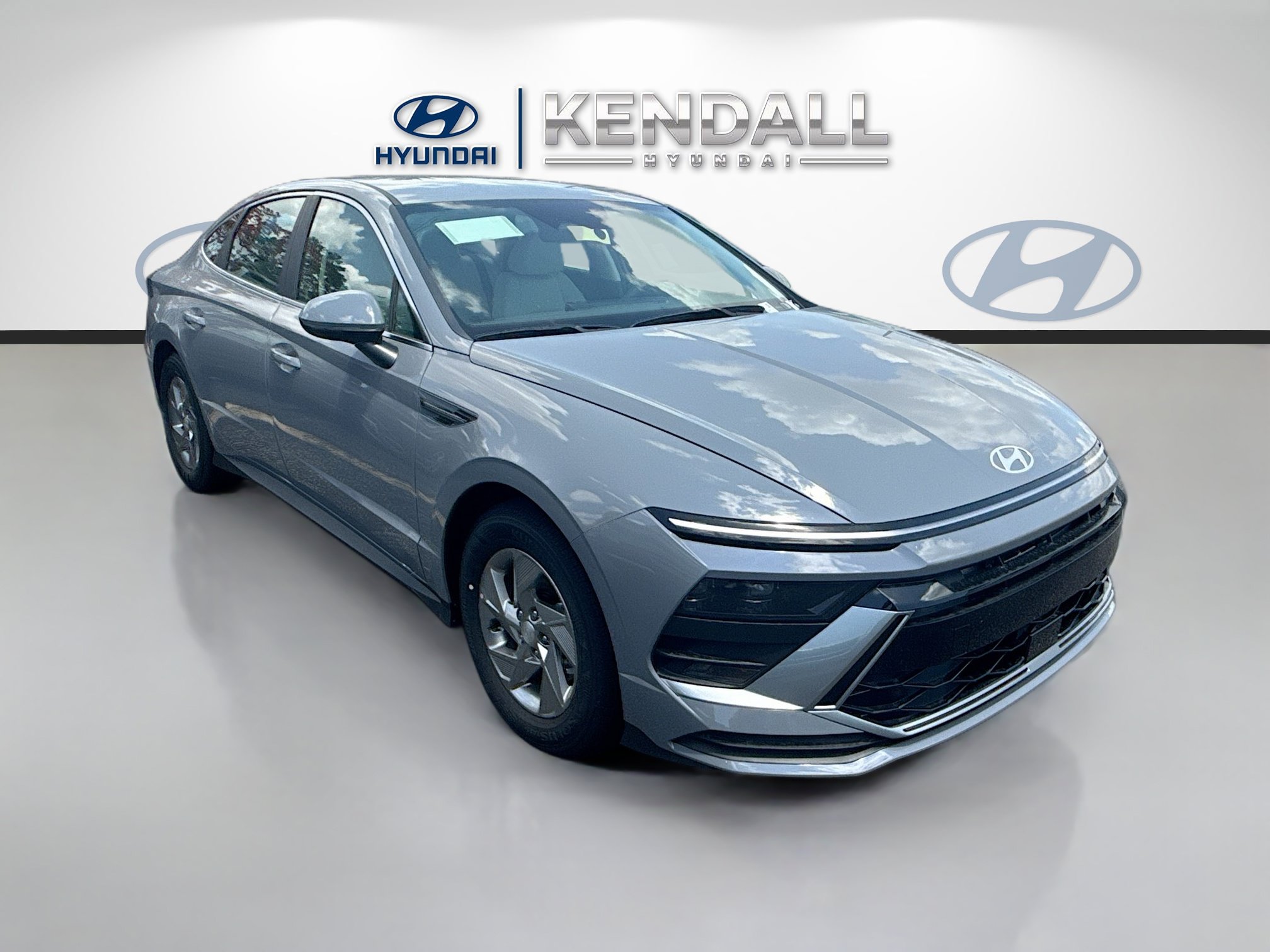 New 2026 Hyundai Sonata SE FWD image 1