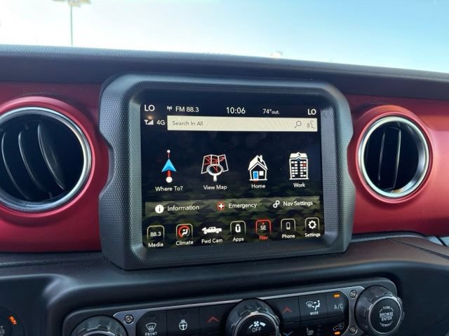 Used 2022 Jeep Gladiator Rubicon w/ LED Lighting Group AWD/4WD image 19